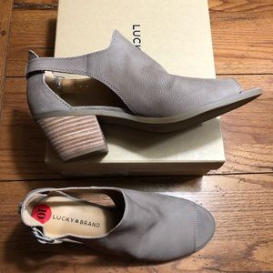 Lucky Brand Leather Cut Out Booties - Sz 10/Taupe